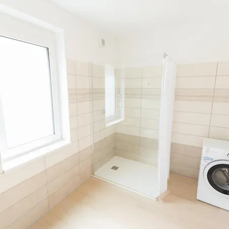 Apartma Gojsa Apartment