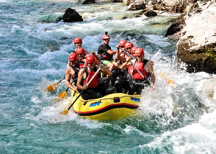 Apartma Gojsa דירה *